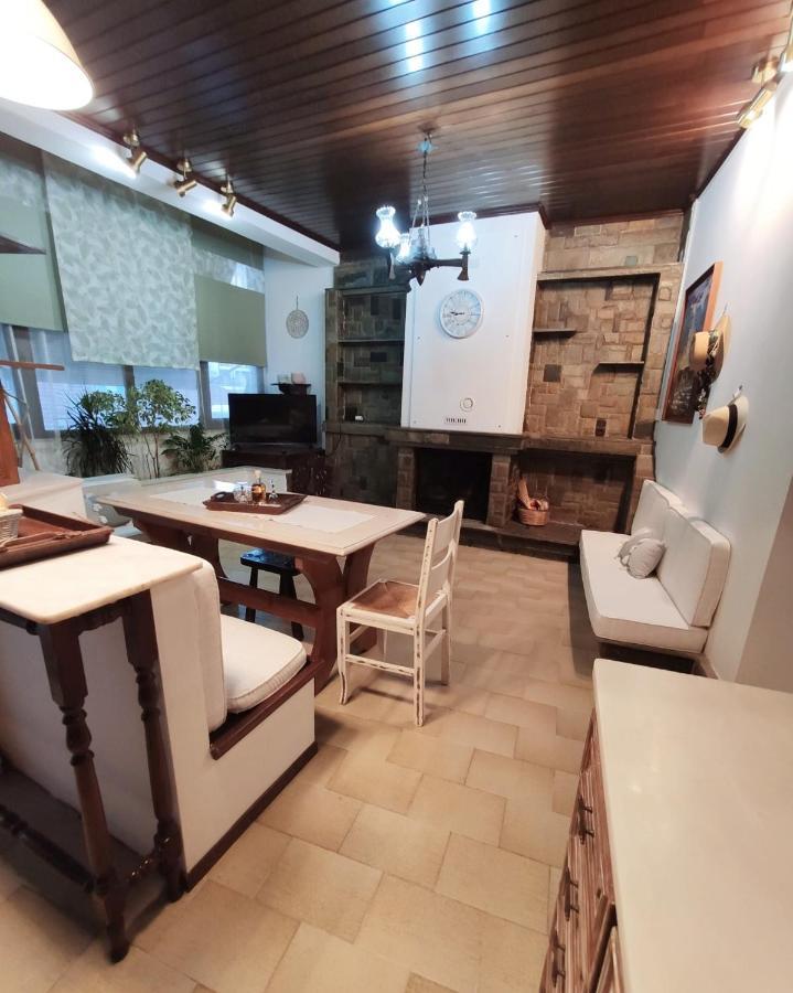 Apartmán Johnny'S Loft Agrinio Exteriér fotografie