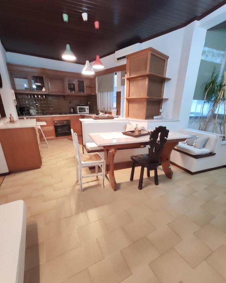 Apartmán Johnny'S Loft Agrinio Exteriér fotografie